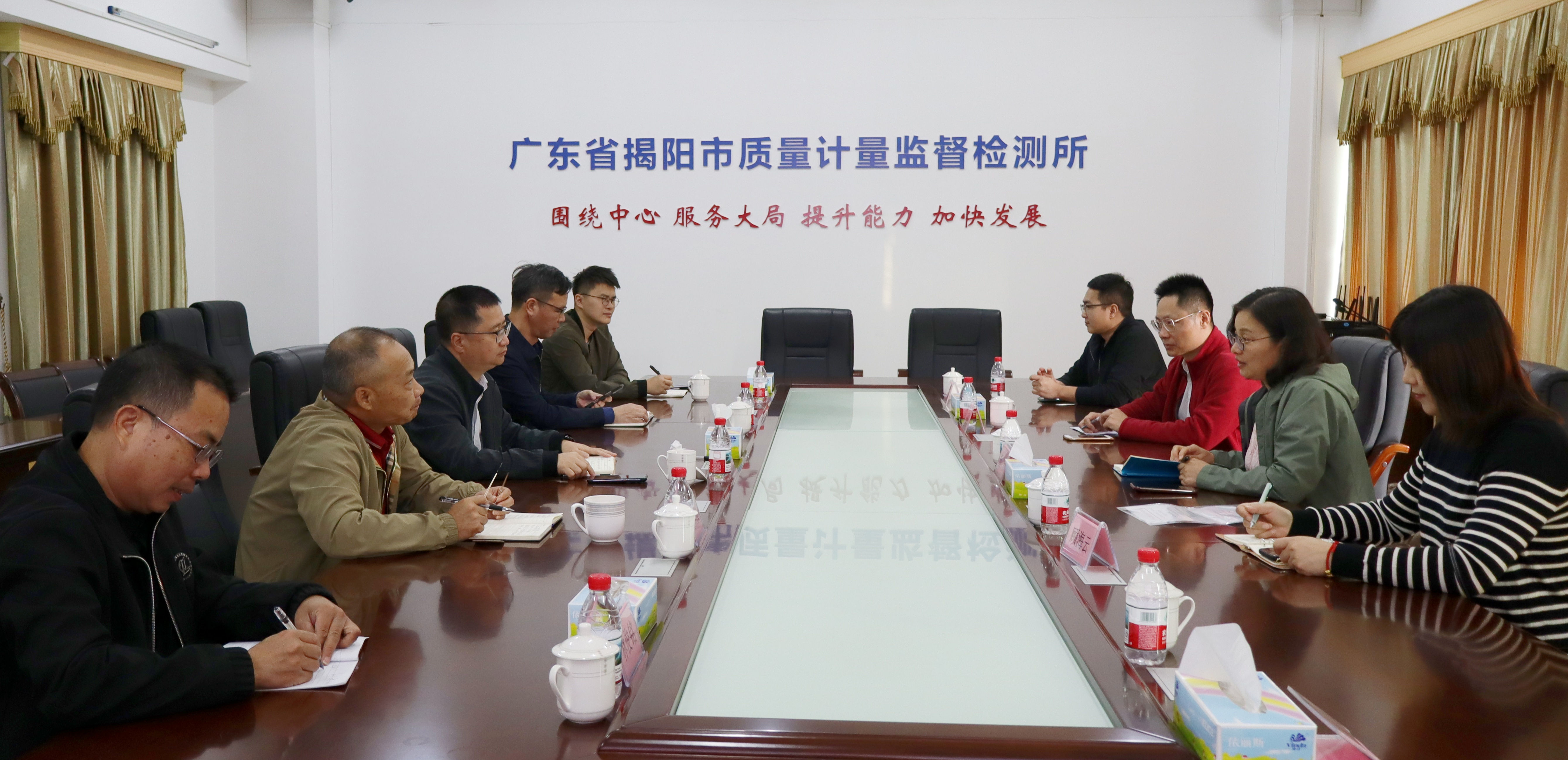 1764921781644.jpg 1764921781644.jpg